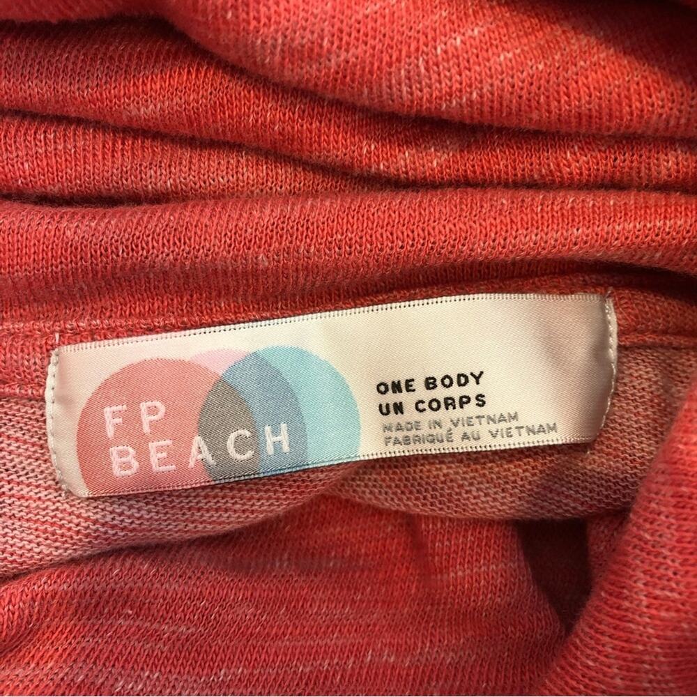 Free People Beach red pink funnel neck raw seam hem tunic size One‎ Size - Picture 13 of 16